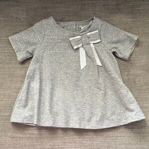 Girls' Gray Bow-Accent Short Sleeve Top